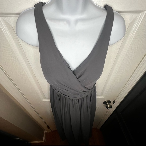 NWT Adrianna Papell Women's 2 Gray Chiffon Drape Back Gown Long Dress XS Formal - Picture 8 of 16